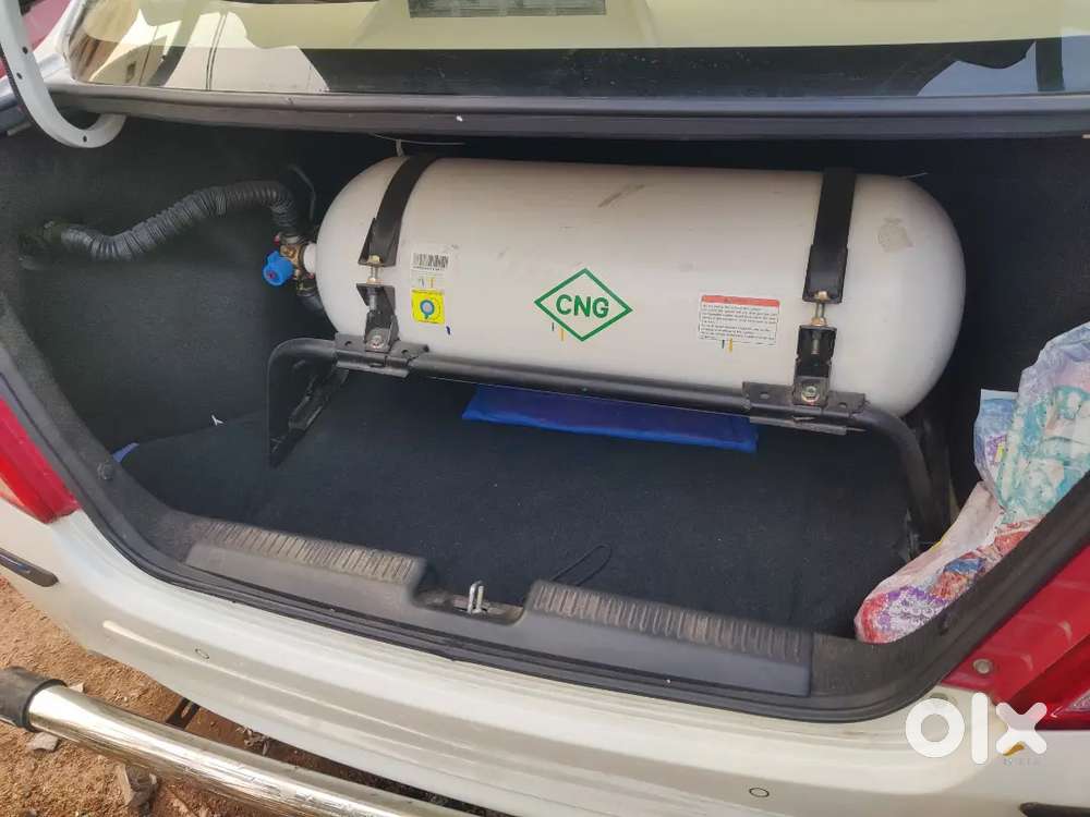 Maruti Suzuki Dzire 2024 Cng & Hybrids 78000 Km Driven