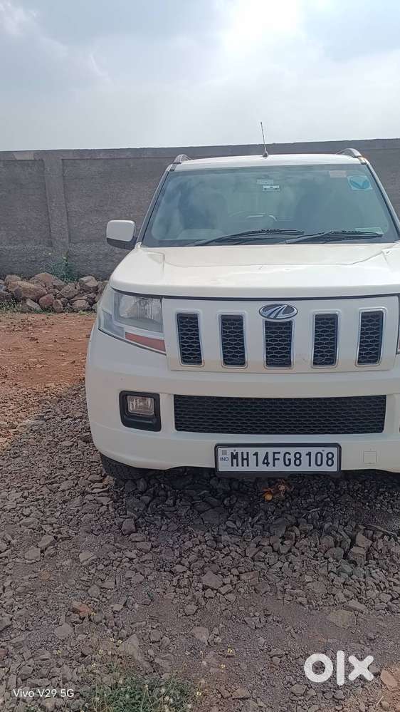 Mahindra Tuv 300 T6, 2016 Model