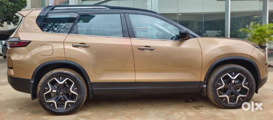 Tata Safari Accomplished Dual Tone At, 2024, Diesel