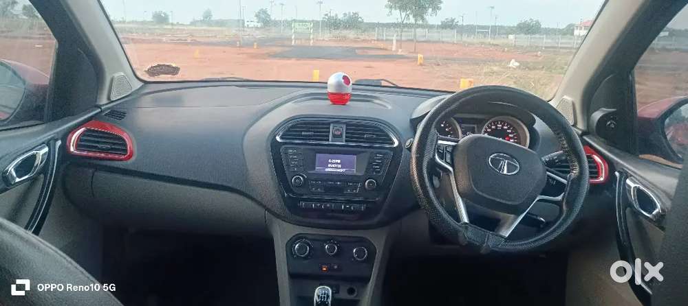 Tata Tiago Petrol Manual Top Model