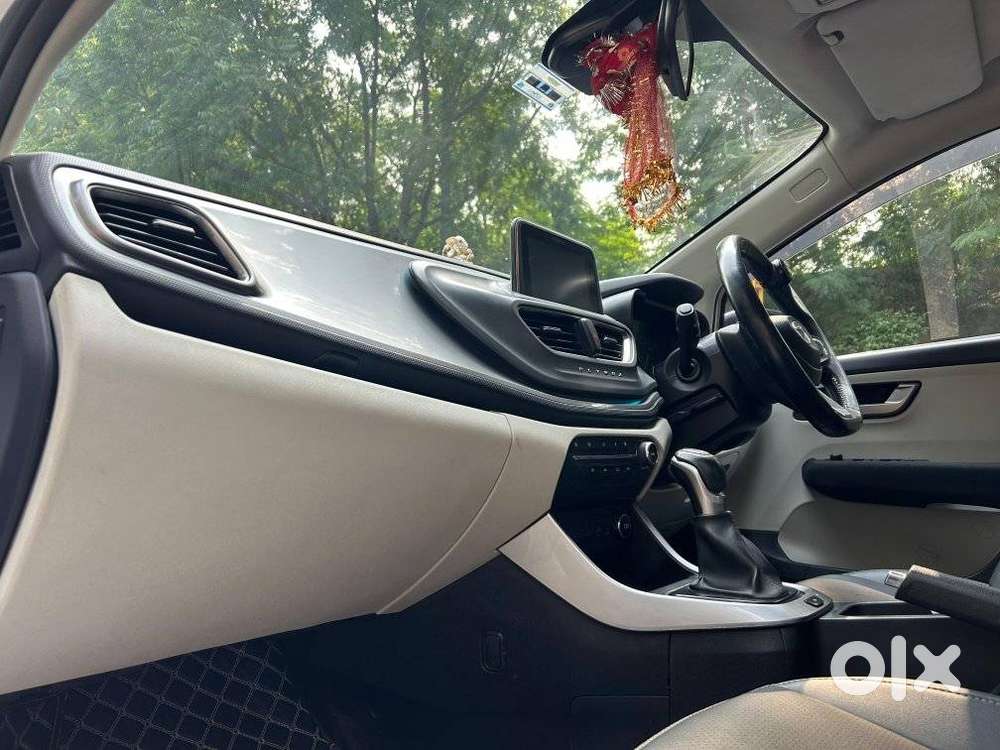 Tata Altroz 1.2 Xz Plus Petrol, 2023, Petrol