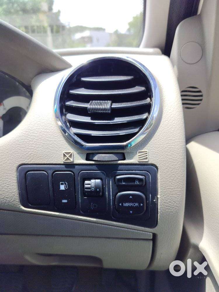 Mahindra Quanto C8, 2014, Diesel