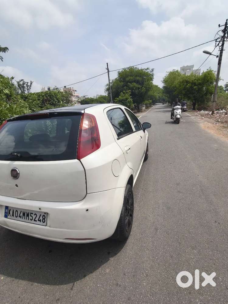 Fiat Punto 2013 Diesel 85000 Km Driven