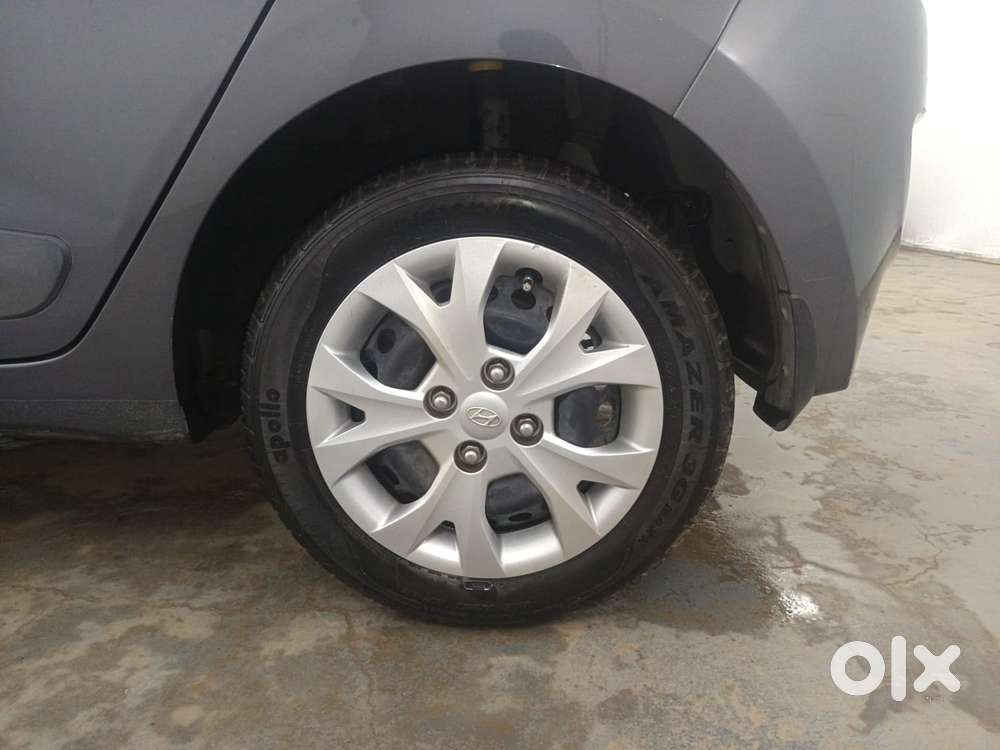 Hyundai Grand I10 1.2 Kappa Sportz, 2015, Petrol