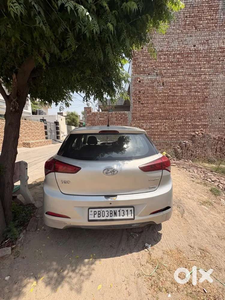 116000km Driven Car
