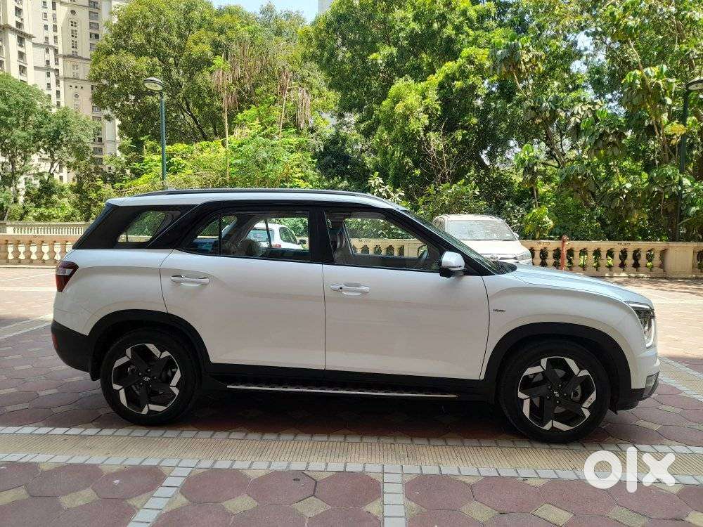 Hyundai Alcazar 2.0 Signature (o) Petrol At 7 Str, 2022, Petrol