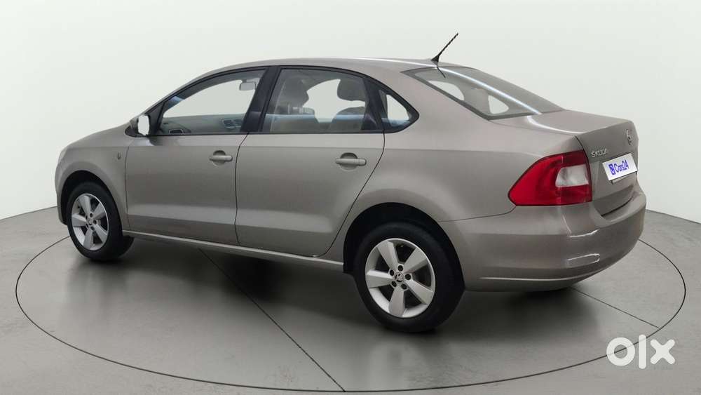Skoda Rapid 2013-2016 1.6 Mpi At Elegance, 2014, Petrol