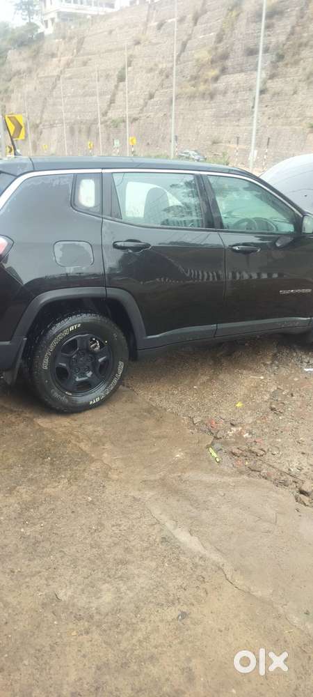 Jeep Compass 2018 Petrol Well Maintained