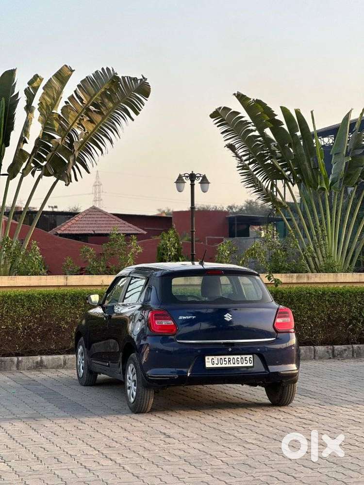 Maruti Suzuki Swift 1.2 Vxi (o), 2022, Petrol