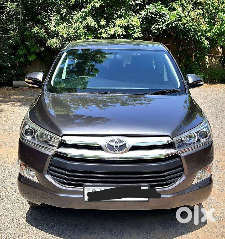 Toyota Innova Crysta