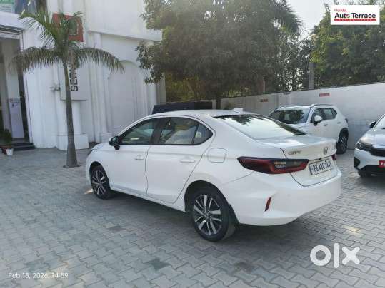 Honda City I-vtec Vx, 2022, Petrol