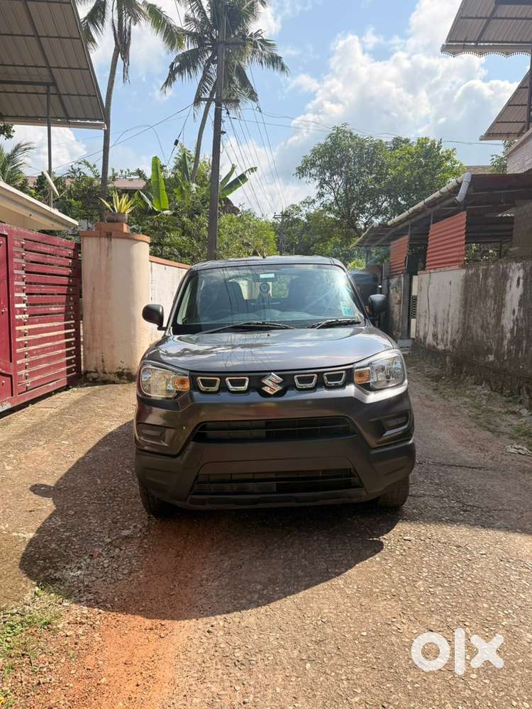 Maruti Suzuki S-presso 2022 Petrol Well Maintained