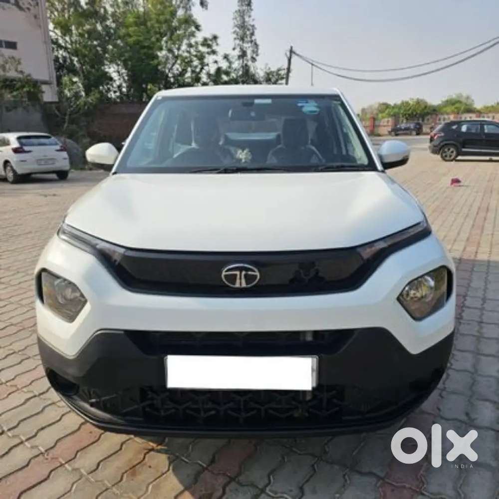The Car Is Not For Sale. It Is Available For Rent On A Daily Basis.