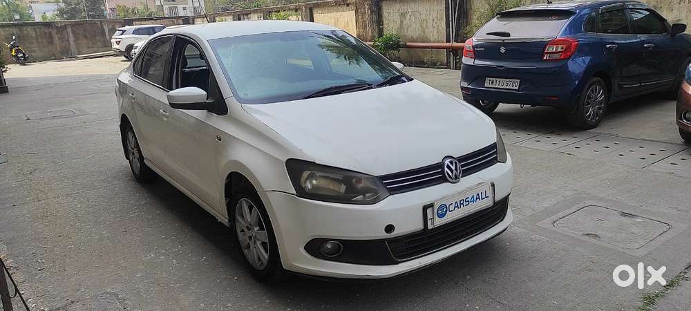 Volkswagen Vento 2010-2013 Petrol Highline, 2011, Petrol