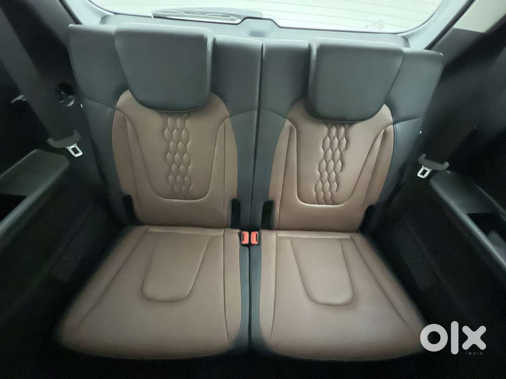 Hyundai Alcazar 1.5 Tdct Signature (o) 7s Petrol, 2023, Petrol