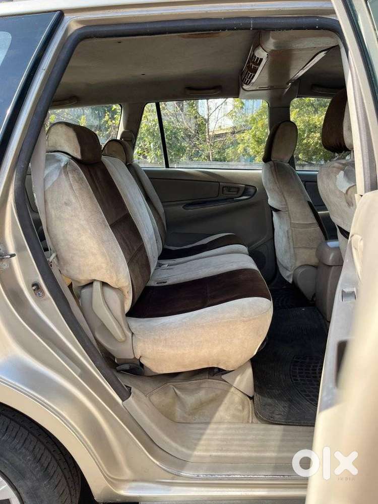 Toyota Innova 2.5 G (diesel) 8 Seater, 2009, Diesel