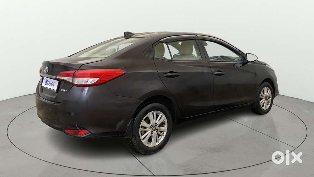 Toyota Yaris V, 2018, Petrol