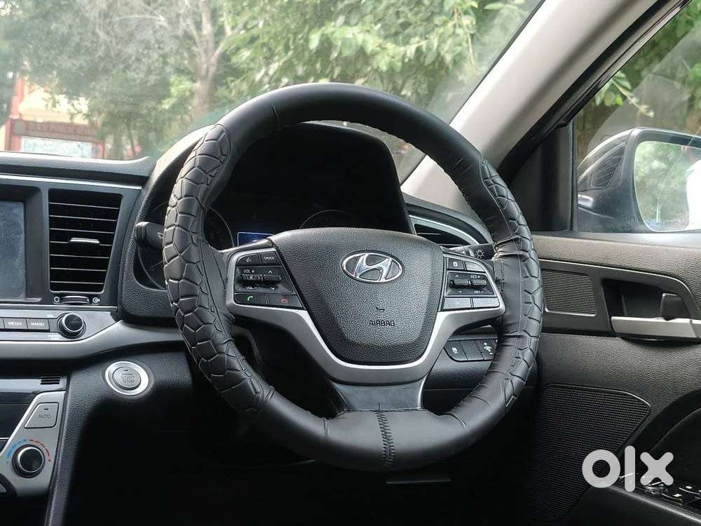 Hyundai Elantra Sx At, 2019, Petrol