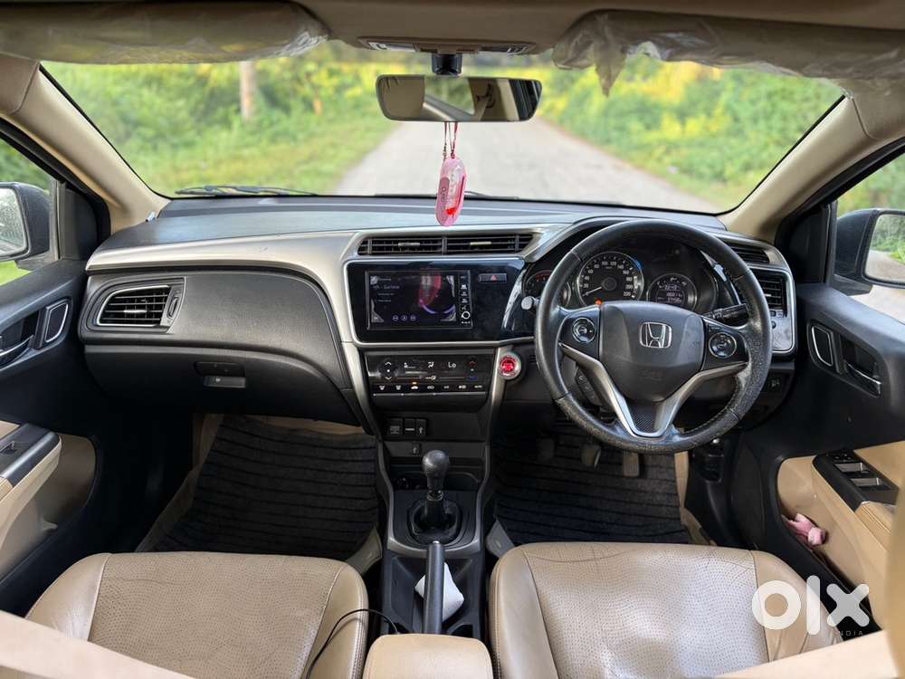 Honda City Hybrid 2017