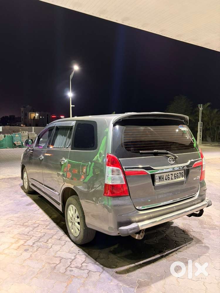 Toyota Innova Diesel 2014