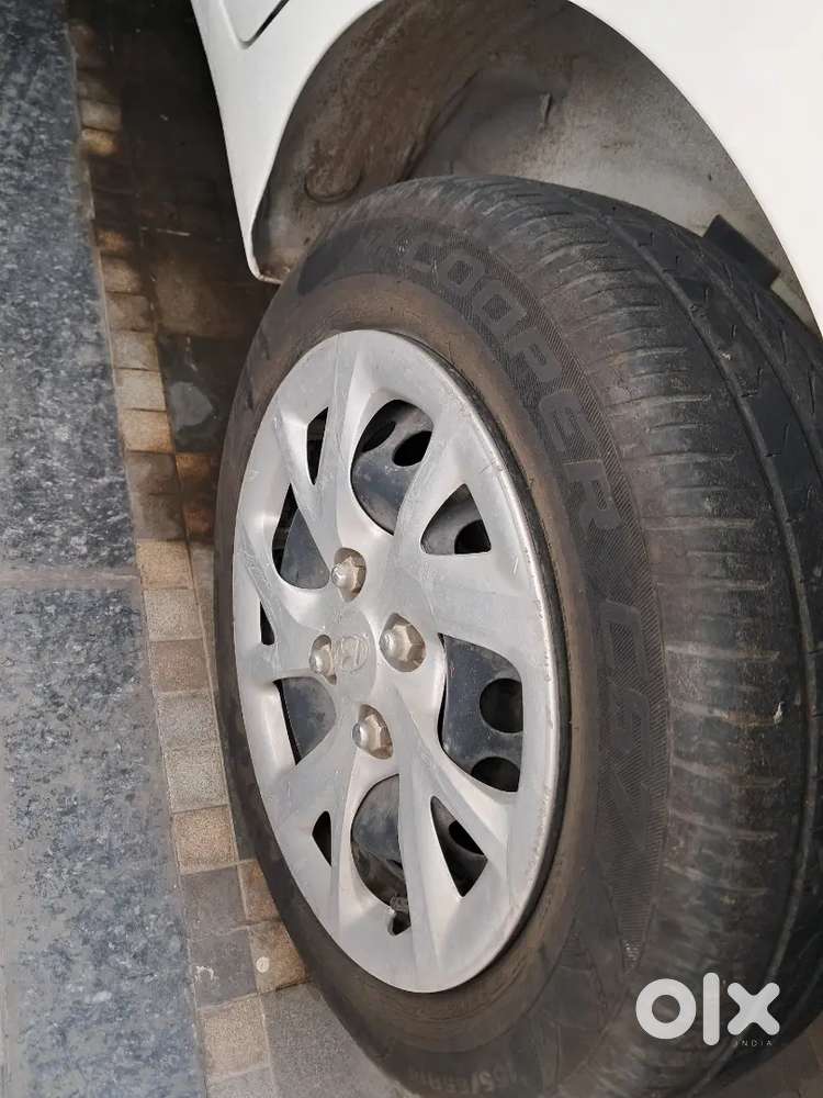 Hyundai Grand I10 2017 Petrol Well Maintained