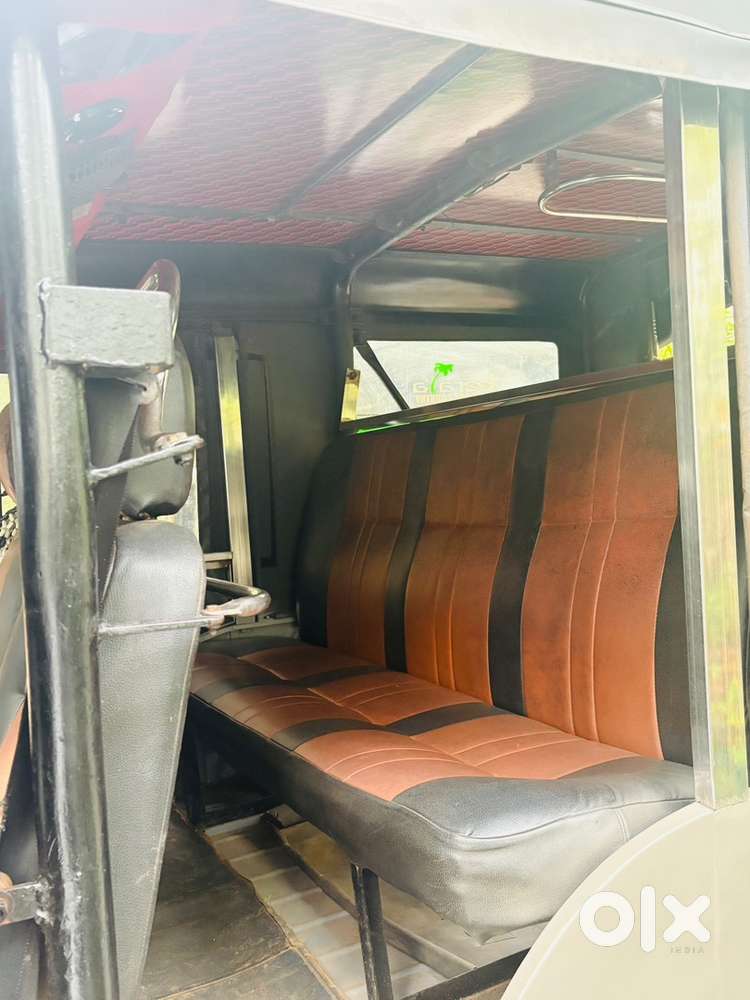 Mahindra Jeep