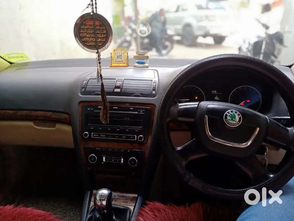 Skoda Laura 2012 Diesel 185000 Km Driven