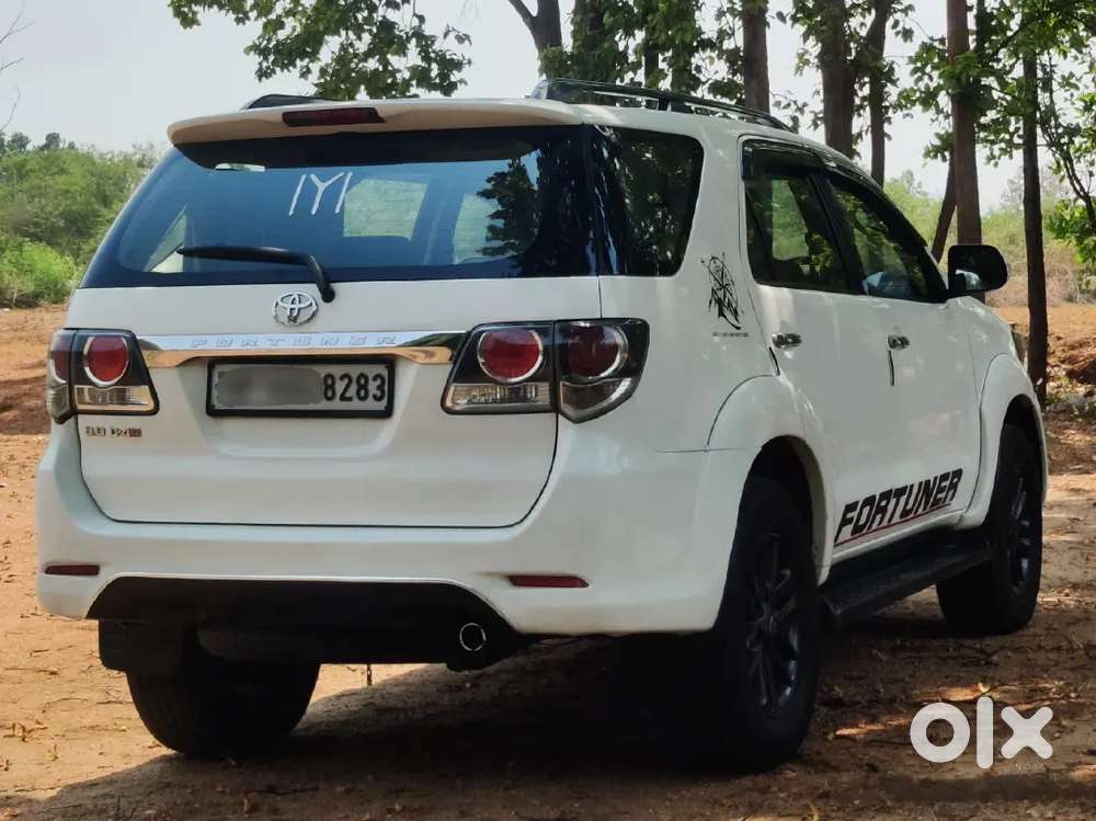 Toyota Fortuner 1st Owner Diesel 98000 Km Driven