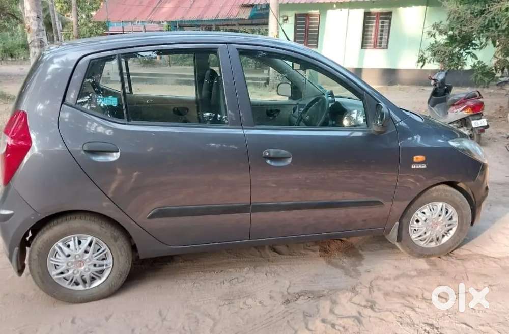 Hyundai I10 2013 Petrol 71000 Km Driven Full Service Company