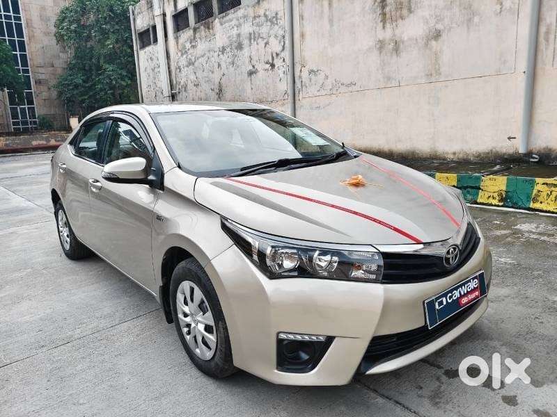 Toyota Corolla Altis 1.8 J, 2016, Petrol