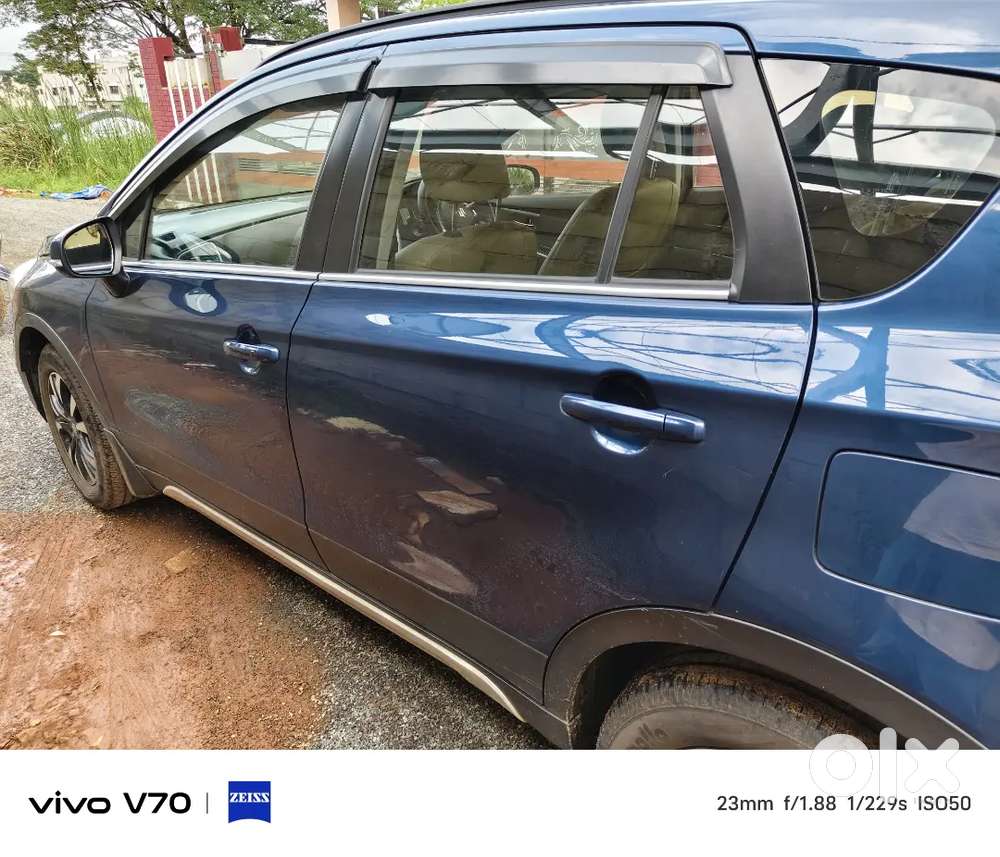Maruti Suzuki S-cross 1.5 Zeta 2021