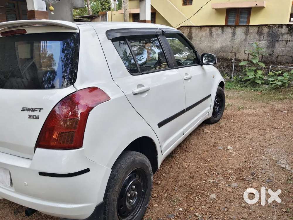 Maruti Suzuki Swift 2007 Diesel 209000 Km Driven