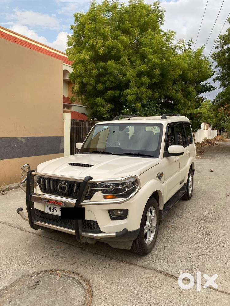 Mahindra Scorpio S10 7 Seater, 2016, Diesel