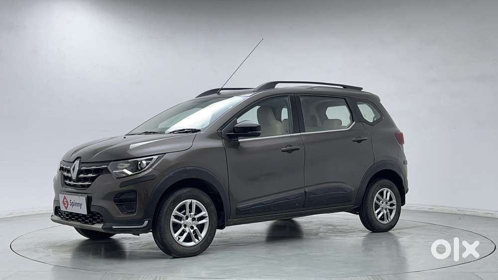 Renault Triber Rxt, 2022, Petrol