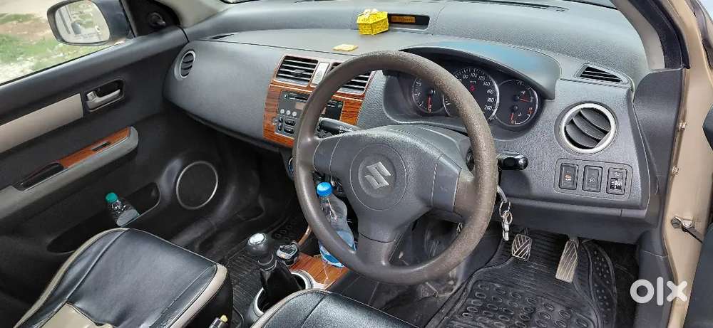 Maruti Suzuki Dzire 2011 Second