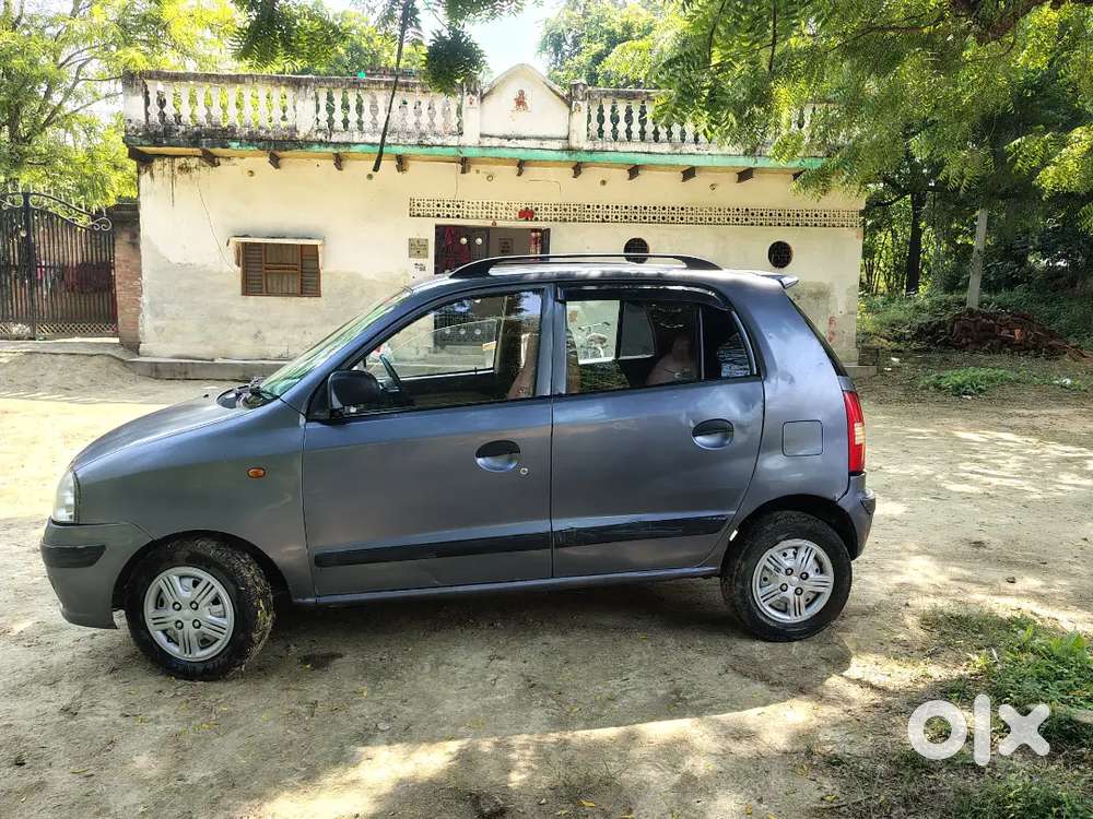 Car- Jaunpur Machhalishar Me Hai.. Up Me Hai