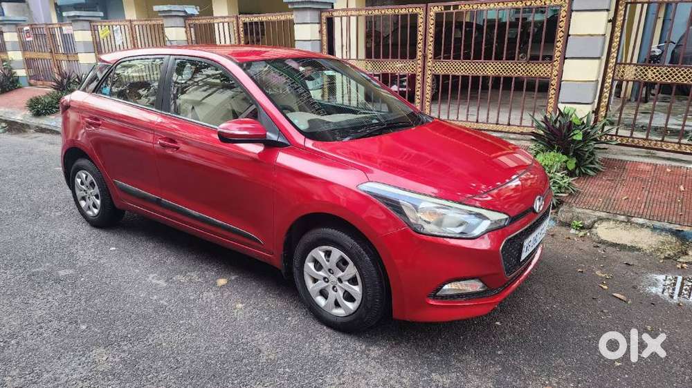 Hyundai I20 Sportz Optional On Urgent Sale