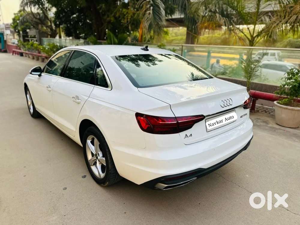 Audi A4 2.0 Premium Plus 40 Tfsi, 2023, Petrol