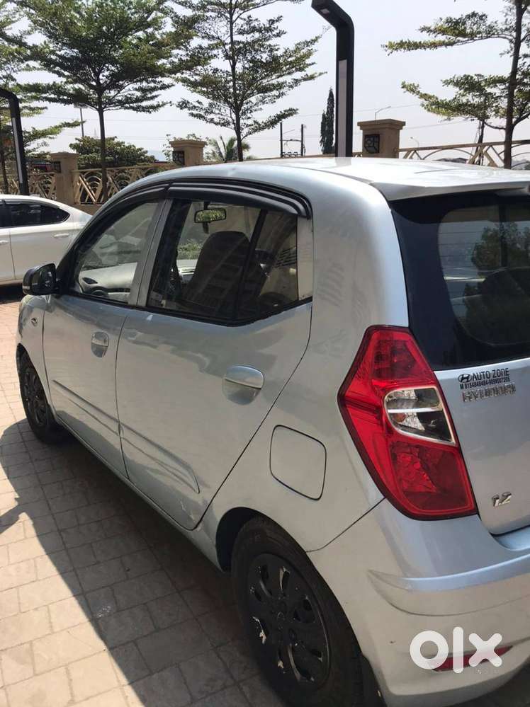 Hyundai I10 Sportz 2011
