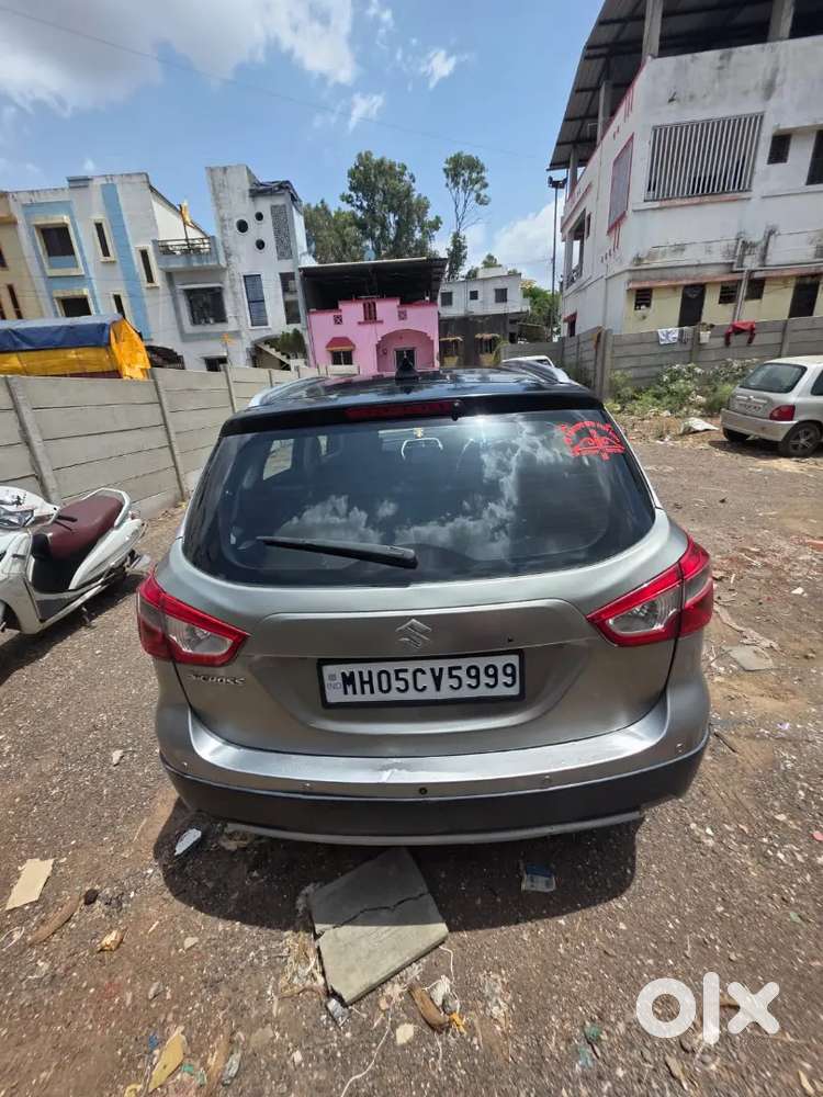 Maruti Suzuki S Cross 2015 Diesel Well Maintained