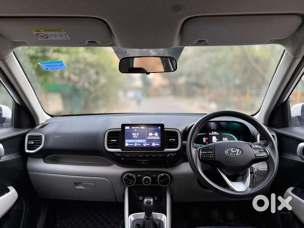 Hyundai Venue S 1.2 Petrol, 2022, Petrol