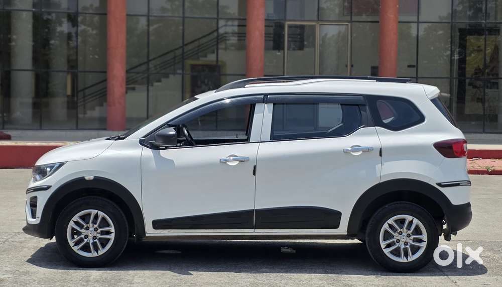 Renault Triber 1.0 Rxe, 2021, Petrol