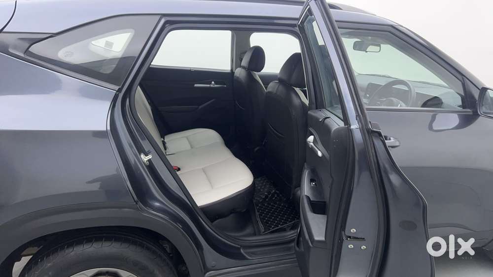 Kia Seltos Htk Plus G, 2023, Petrol