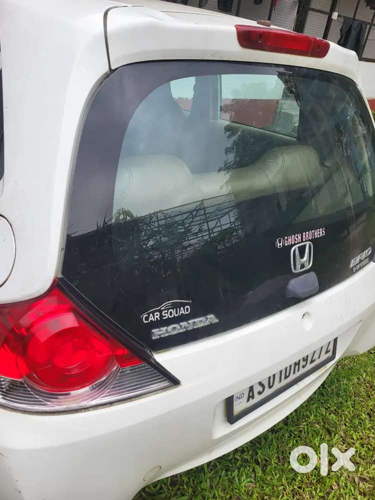 Honda Brio 2017 Petrol Well-maintained Car For Sale