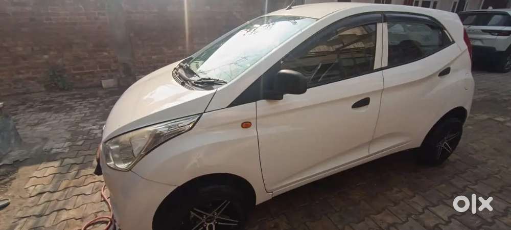 Hyundai Eon 2015 Petrol Well Maintained