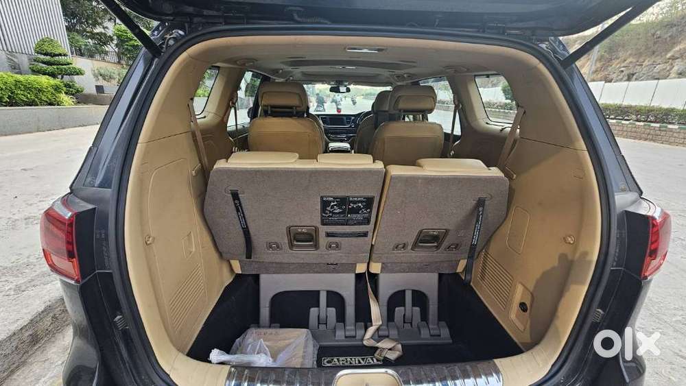 Kia Carnival Limousine Plus 7 Str, 2022, Diesel