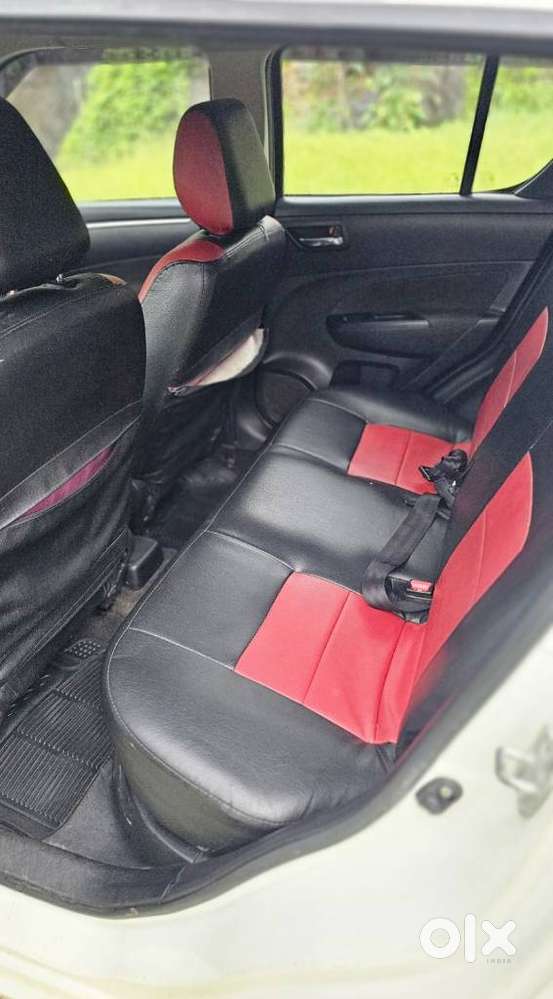Maruti Suzuki Swift Vxi + Manual, 2012, Petrol