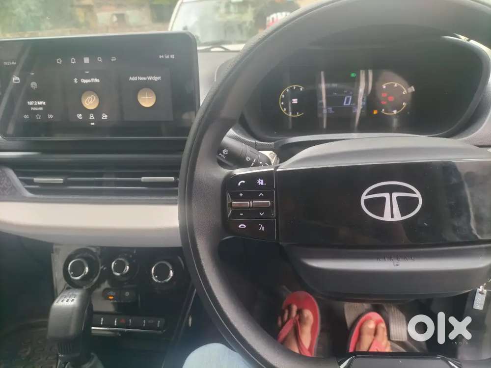 Tata Nexon Pure Pluse 1.2l Turbo 6-speed Manual