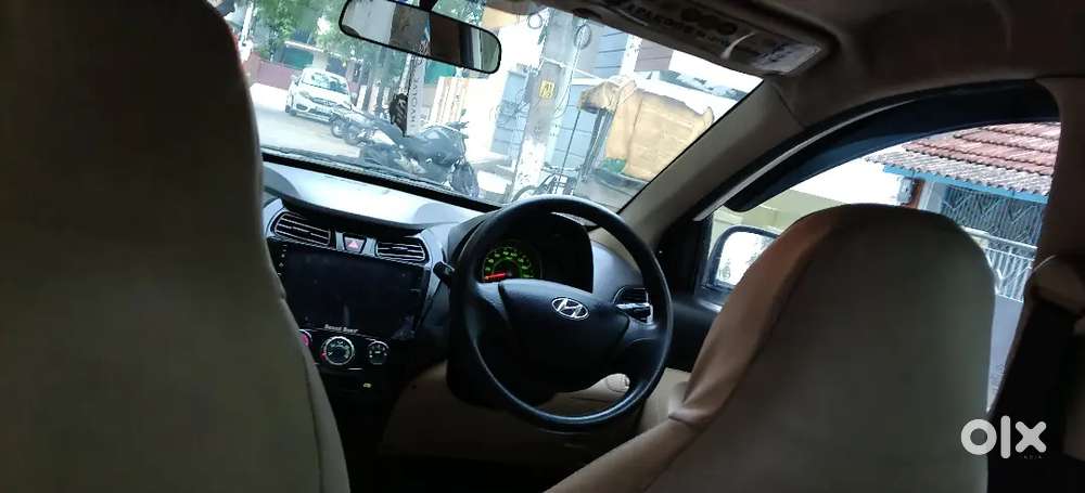 Hyundai Eon 2011 Petrol Well Maintained