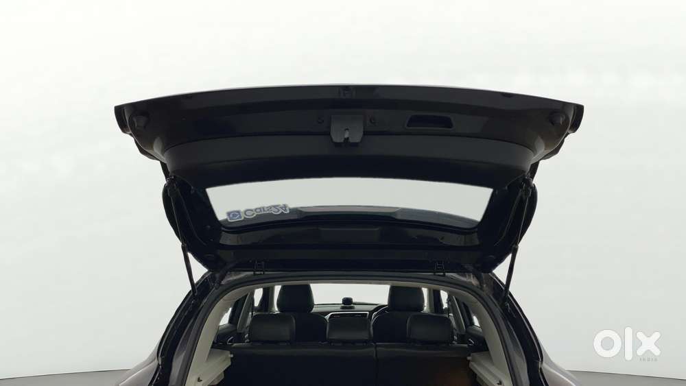 Mg Astor 1.3 Savvy Turbo At S Red, 2023, Petrol